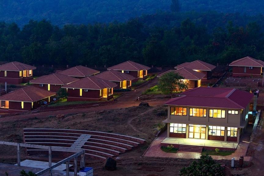 Mango Village Resort Guhāgar Exterior foto